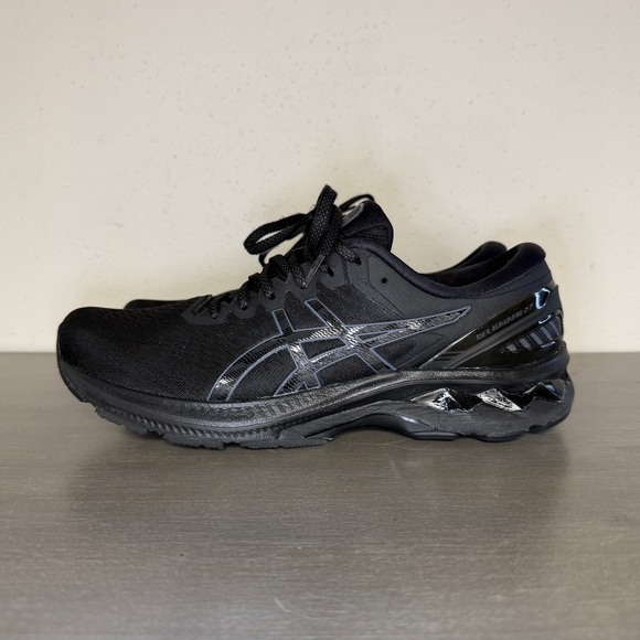 ASICS GEL Kayano 27 Men's Triple Black Performance Running Shoes 9.5 1011A767 - Picture 2 of 10